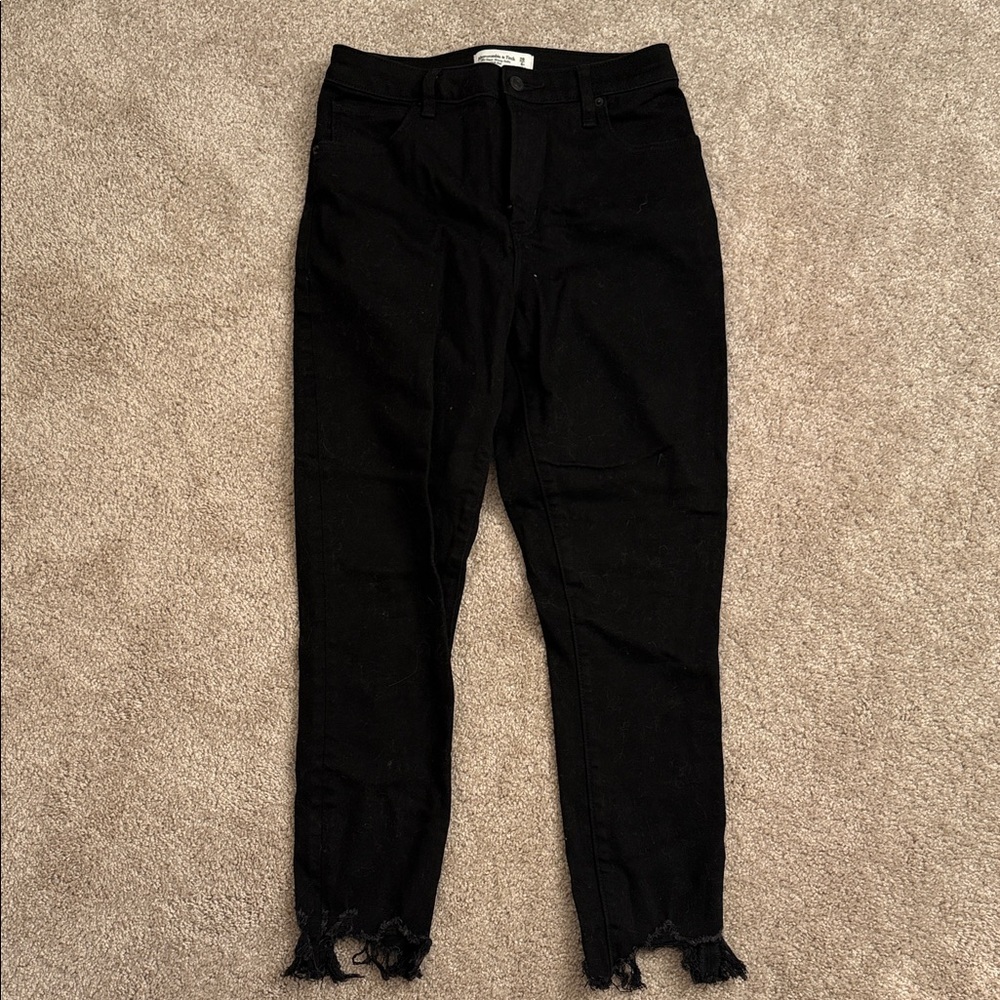 Abercrombie & Fitch Black Cropped Jeans